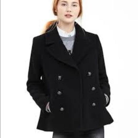 Banana Republic Jackets & Blazers - Banana Republic Classic Wool Swing Peacoat